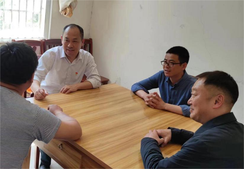 產(chǎn)業(yè)強(qiáng)基，民生為重，結(jié)對幫扶，攜手共富